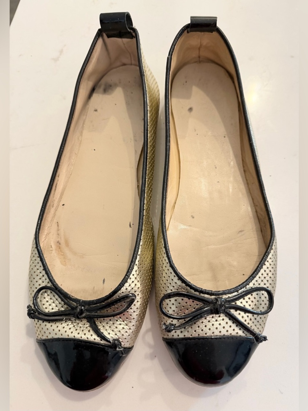 Made in Italy Classic Bow Ballet Flats - Black & Gold in 100% leather